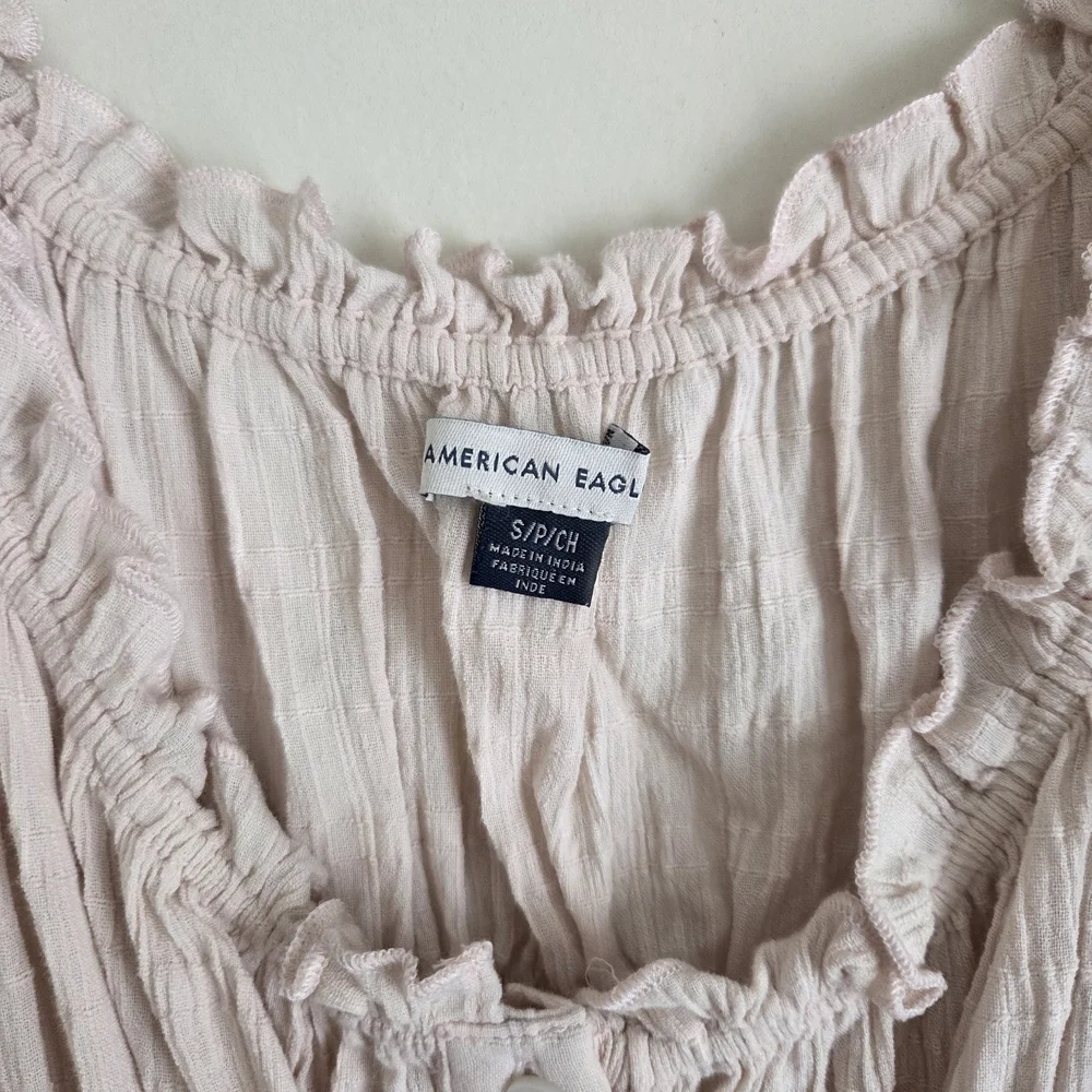 AE Ruched Flutter Sleeve Blouse - Picture 7 of 14